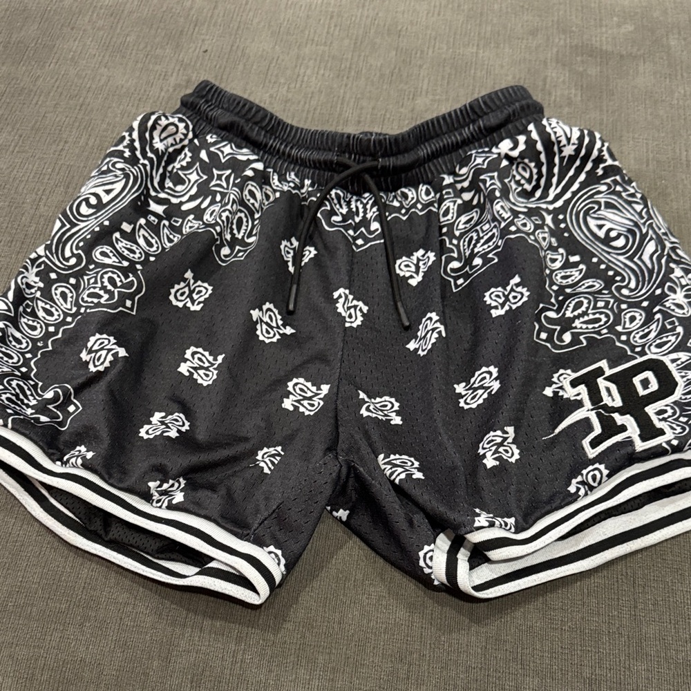 Inaka Power Black and White Patterned Men's Shorts